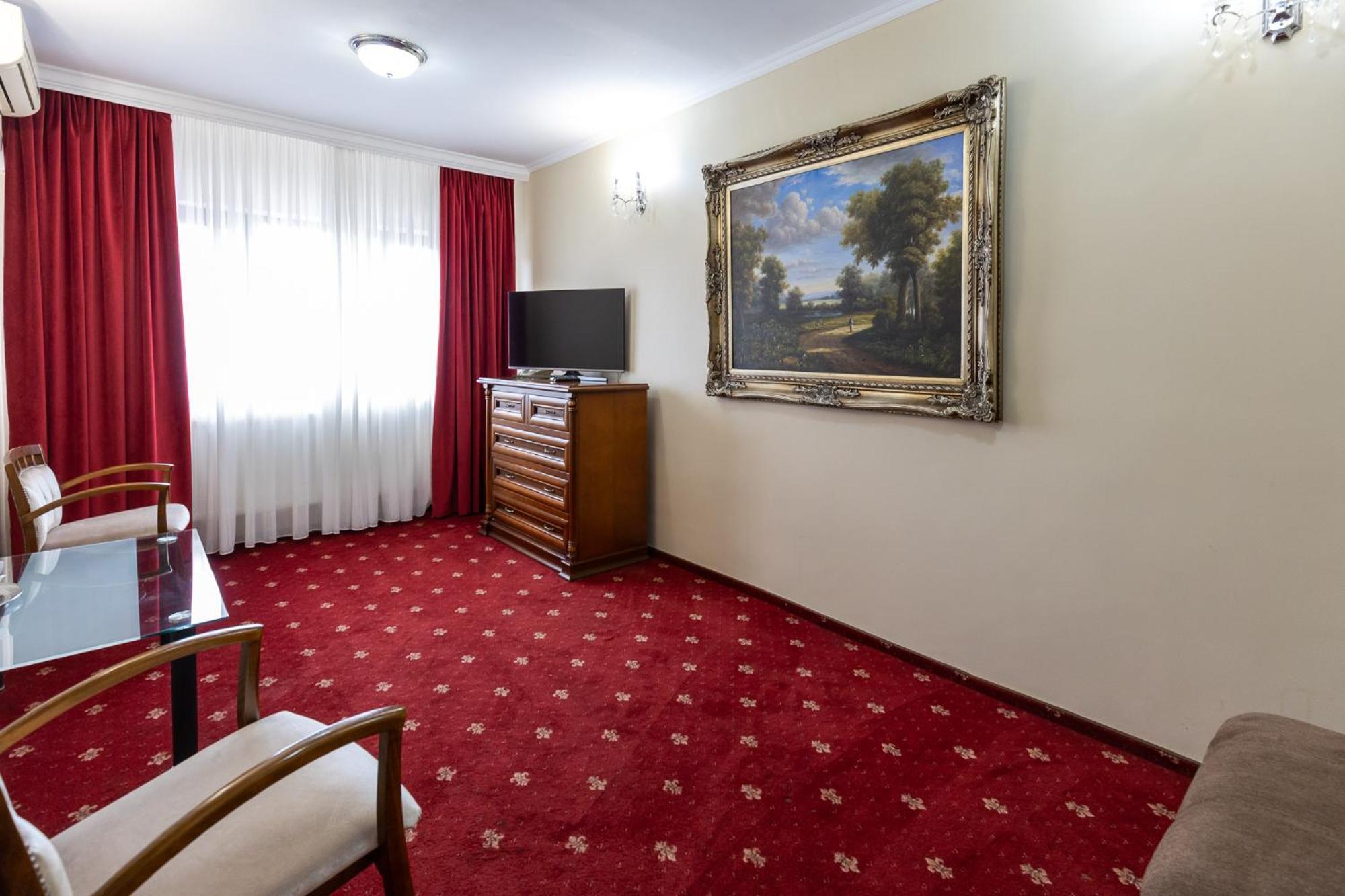 Hotel Capitol Valea Adanca Exterior foto