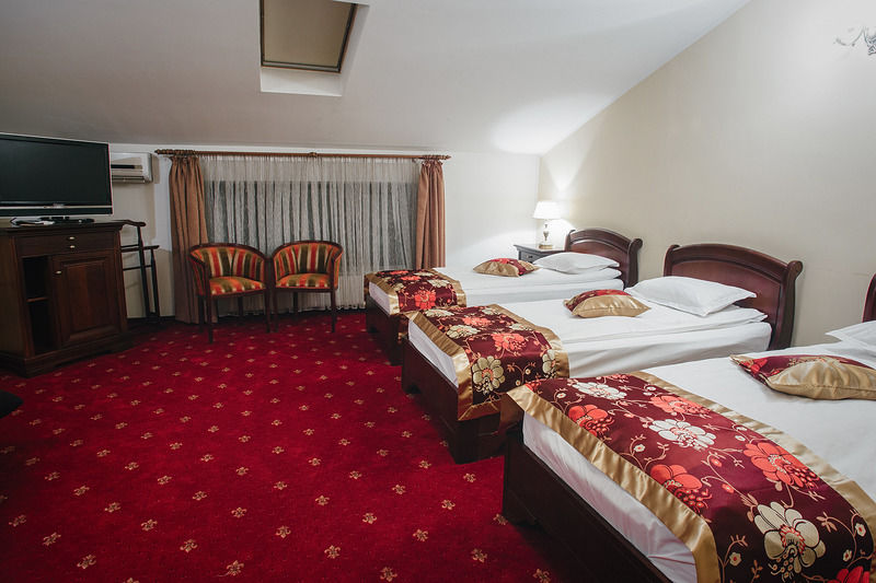 Hotel Capitol Valea Adanca Exterior foto