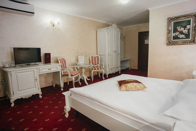 Hotel Capitol Valea Adanca Exterior foto