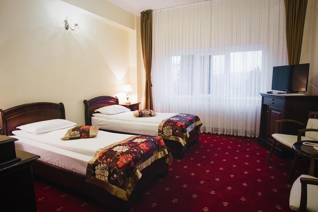 Hotel Capitol Valea Adanca Exterior foto