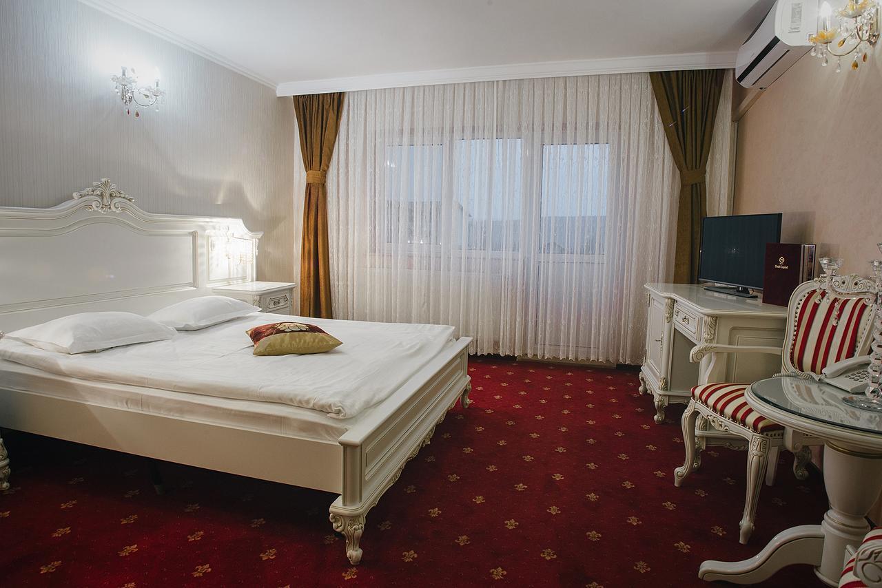 Hotel Capitol Valea Adanca Exterior foto